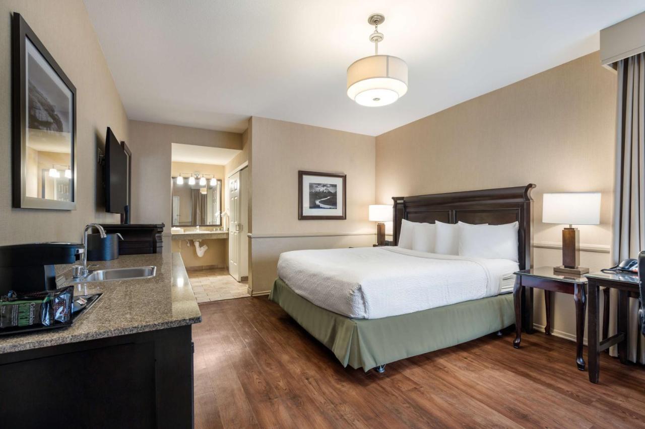 Best Western Corona Hotel & Suites Экстерьер фото