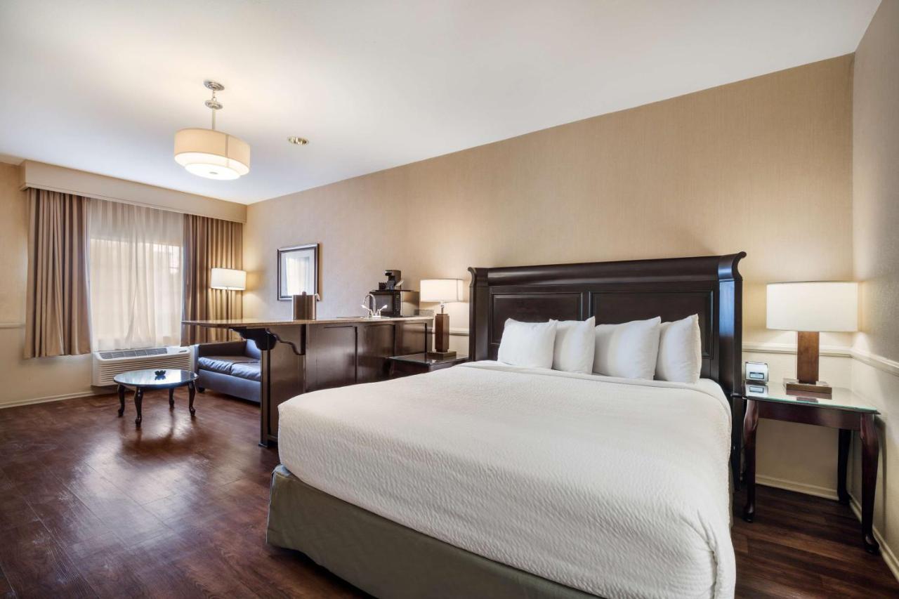 Best Western Corona Hotel & Suites Экстерьер фото