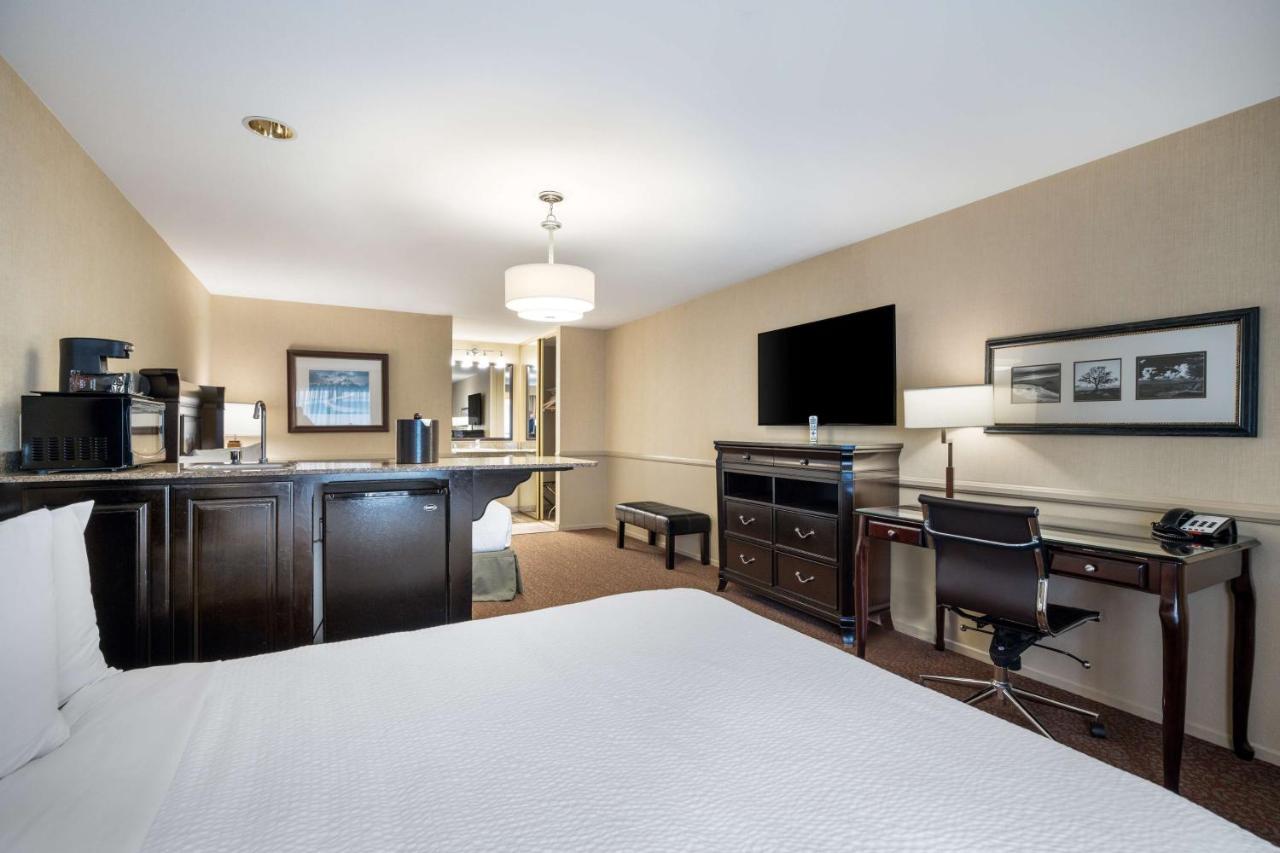 Best Western Corona Hotel & Suites Экстерьер фото